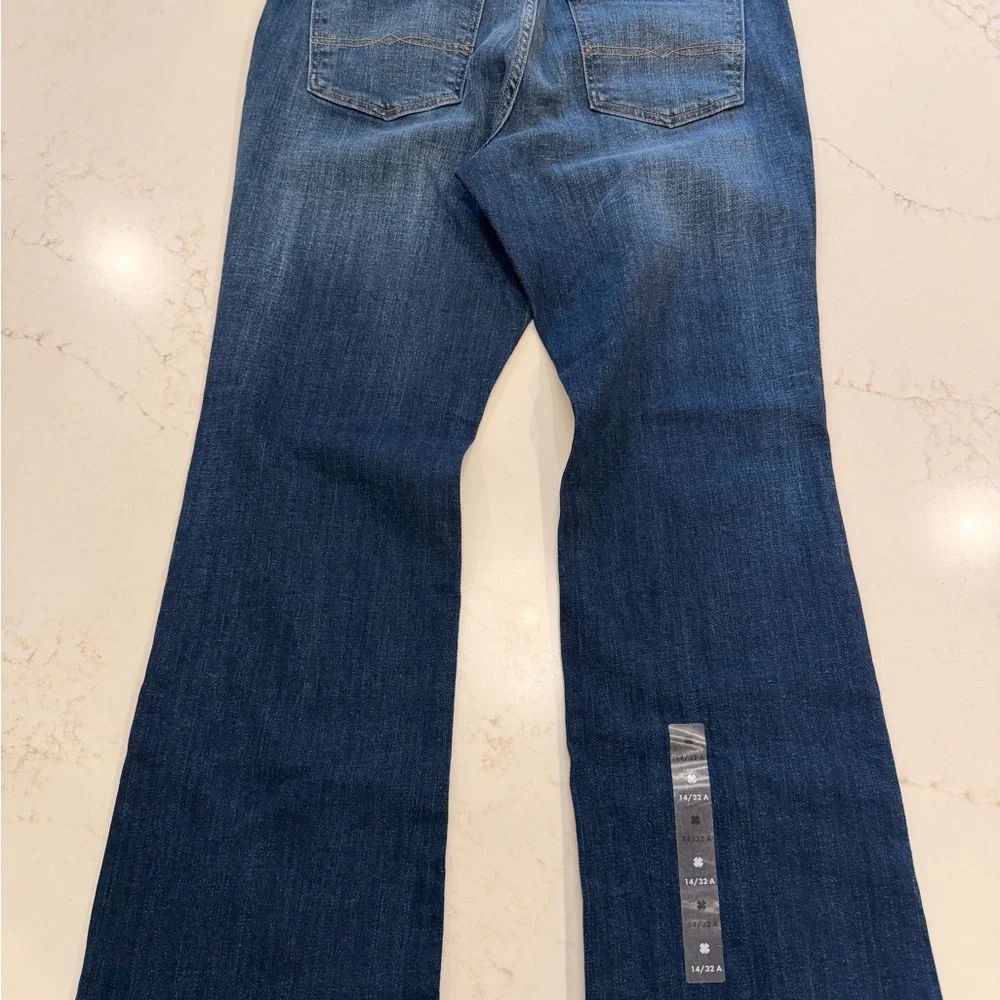NWT Lucky Brand Flare Jeans Women’s 14 32 Dark Wash Mid Rise Stretch Denim